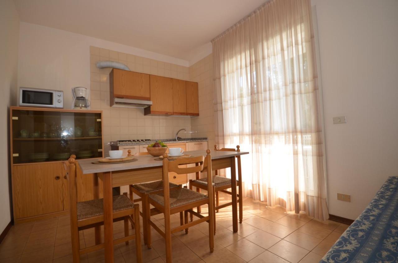 Appartamenti Sirio Via Pesci 6,8,14 Bibione Luaran gambar